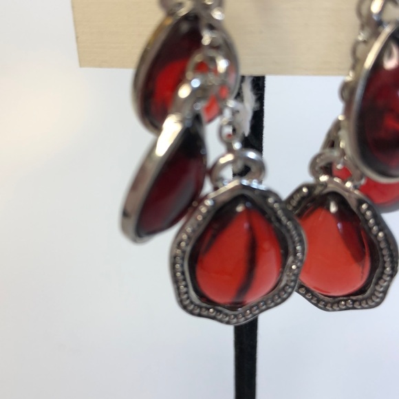 Napier Black Silver Tone and Ruby Color Lucite Dangle Earring. NWT - Picture 5 of 8